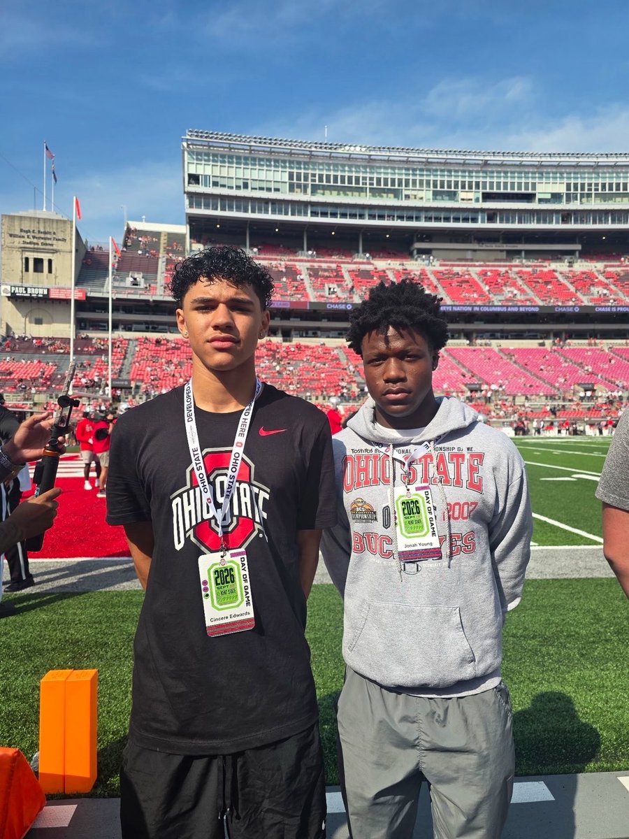 Jonahyoung00's tweet photo. Had a great time yesterday at the University of Ohio it was a great experience can't wait to go back go Buckeyes!!! @Brucejo26064403 @OhioStateFB @coachyoung0 @mickdwalker @MichFBFrenzy https://t.co/MGAoC3h14t