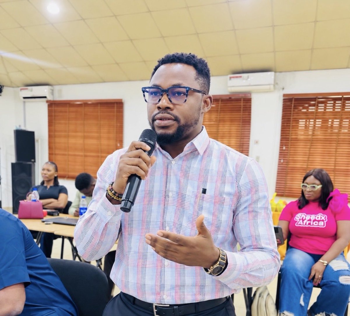 Moses_ict's tweet photo. @MELTechSolution was honoured to participate in Day 1 of the Youth Employment Pathways (YEP) Stakeholders Engagement Workshop, organized by Foundation for Partnership Initiatives in the Niger Delta - PIND at its Economic Development Centre (EDC) Warri, Delta State. https://t.co/KkZLToBpcK
