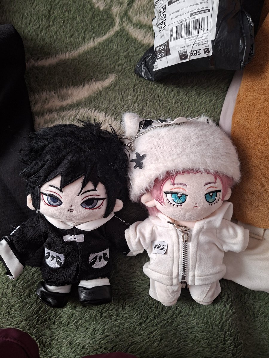 lvghxst's tweet photo. giyuu se juntou ao time https://t.co/ps3MUiIZ8Z