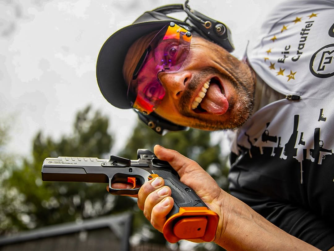 ericgrauffexsz5's tweet photo. 🇬🇧 Look who is the most excited about the new CZ TS 3 Orange. The GOAT himself

_________________

🇨🇿 Podívejte se, kdo má největší radost z nové CZ TS 3 Orange. Sám GOAT

__________________ https://t.co/odSVGwjc9g
