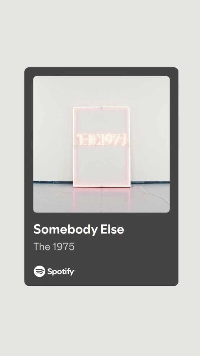 chieartkiss's tweet photo. the 1975 world domination’ https://t.co/yL114fd3lV