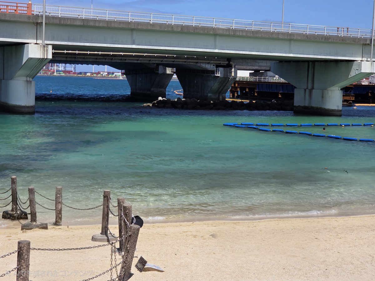 seika75's tweet photo. 昨日は海の近くでBBQと花火だったので、その前に近くを散策！
沖縄の海やっぱりキレイ！！磯の香りとかなくて海にいる感覚があんまりなかったな～✨ https://t.co/TfzKeftg96