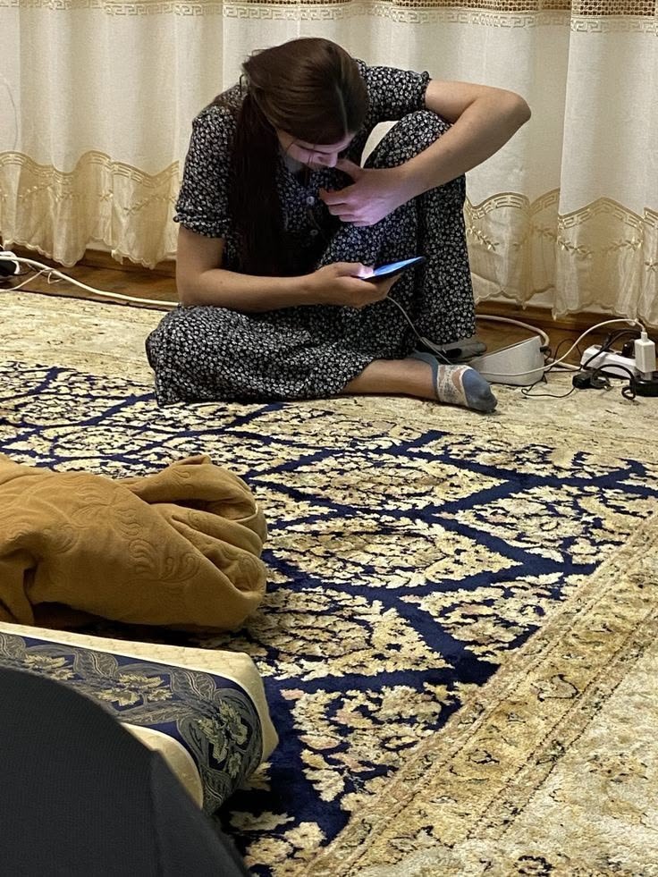 app_naked's tweet photo. Şalvarlı bacısını paylaşan Diyarbakırli velet bacısının şalvarını çıkartmadan 2 posta atıp sikmelik..

#gavat #cuckold #ensest #abla #anne #ayak #çorap #nylon #türbanlı #ifşa #ayakfetişi #ensestpaylasım #cuckoldtürkiye  #cuckoldkocaları #ensesttürbanlı #türkifşa https://t.co/wdhVjx3HtP