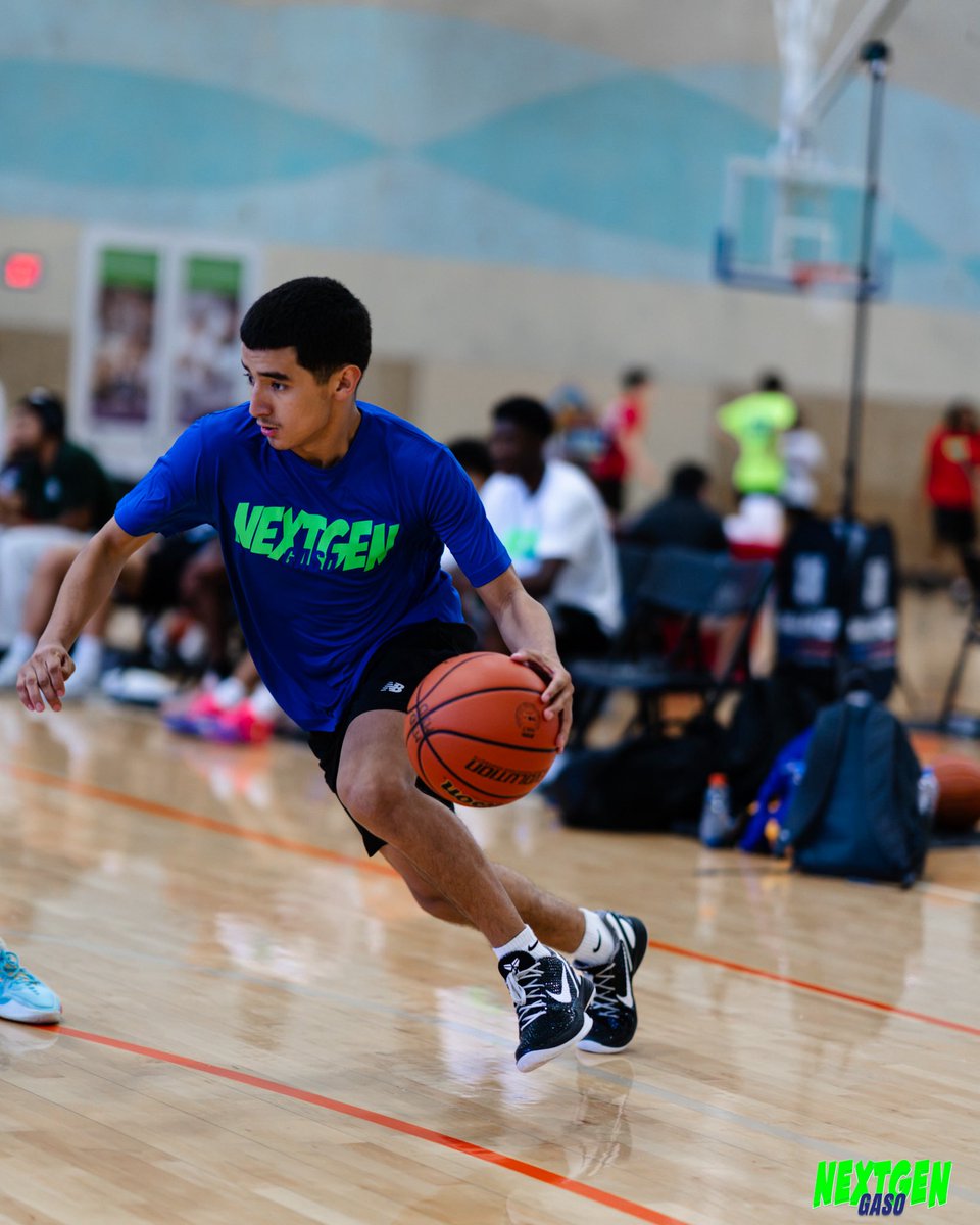 GASOLyndon's tweet photo. #GASO NextGen Showcase

The Superlatives 🌟

@GASONextGen returned to San Antonio and the city showed out‼️

Our evaluation staff was able to get eyes on a good amount of the top 2028s, 2029s and 2030s from all over the state.

This list of superlatives compiled by @MSeanPhillips @mtimminshoops & myself recognizes dozens of standouts from today, but this is only the beginning of our #NextGen coverage (plenty more to follow this week)
_________________________________

Gamebreakers 💣

Brody Pleak - San Antonio Johnson
Bryson Bell - Schertz Clemens
Axel Tsague - San Antonio Taft

LOUD Performances 🗣️

Sean Eribo - Katy Jordan
Brandon Clemmons- Arlington Heights 
Ace Suleimanji - Cy Fair

Non-stop Motors 🚗

Quintraveon Williams - Arlington Heights
Jonah Wellington - Round Rock Westwood
Khylin Jackson - San Antonio Sotomayor

Future Dudes 🔮

📸 Avery Vela - Lytle
Ian Voreis - Los Fresnos United
Bernard Allen - San Antonio Harlan 

High Efficiency 👔

Tyler Johnson - Austin Westlake
Kristian Ezra Tarang - DaVinci School of Science & Arts
Jasper Cruz - Somerset

Smooth Operators 👑 

Zach Martinez - San Antonio Lanier
Logan Youngblood - Goliad
Owen Jones - Austin Anderson

Juice Guys 🧃

Teagan Trice - Pflugerville Weiss
Dariel Velasquez - Floresville
Lynol Gillespie - San Antonio Wagner

Knock Down Dudes 🎯 

Sully Russell - Round Rock Westwood
Apolo Lewis - SA Antonian
Ben Villanueva - Homeschool

Floor Generals 🪖

Nico Cajas - Austin St. Michael’s
Jay Williams - St. Mary’s Hall
Shane Davis - Goliad

Havoc Creators ⚠️

Tristan Lipton - Leander Glenn 
Kingston Young - San Antonio Antonian

Playmakers 🎮 

Kase Buth - Lake Travis
Cash Clark - Friendswood 
Branden Pryor - SA Madison 

Glass Cleaners 🪟

Dwayne Fongang - San Antonio Harlan
Mark Isaac Zacharias - San Antonio Reagan

High Feel 🫆

Luke Peterson - Round Rock Stony Point
Royal Jackson - New Braunfels Long Creek
Noah Sanchez - San Antonio Antonian

Dynamic Scorers 🧨

Lucas Sterling - St. Michael’s 
Isaiah McCray - SA Brennan 
📸 Jakai Woods - Schertz Clemens
Peyton Lowe - Friendswood 

Guard Dogs 🐕 

Demarion Leabhart - New Braunfels Canyon
Liam Sanchez - San Antonio Sotomayor

Showtime 🎬

Savastian Epinoza-Carson - San Antonio MacArthur 
📸 Bentley Carr - Arlington Heights
Jayden Ybarra - SA Central Catholic

Crafty 🧩

Jefferey Williams - Huffman Hargrave 
Nathan Rodriguez - San Antonio Harlan
Nathan Serrano - Buda Hays
Michael Dymond - Cibolo Steele

Bruiser Badges💥🎖️

Jeremiah Crumes - San Antonio Taft
Ethan Shaw - Alamo Heights
Jakobe Writt - Cypress Springs

Celsius Guys 🔋

Jayden Smith - San Antonio Sotomayor
Braylon Martinez - San Antonio East Central
KJ Gates - Fort Worth OD Wyatt
Gabriel Ramirez - San Antonio Holy Cross

Impact BIGS 💪

Carter Roach - San Antonio Reagan
Tevin Elliott - Somerset
📸 Carl Bernhards - Flour Bluff
Colin Voss Taylor - Flour Bluff 

Court Vision  👀 

Kaedyn Johnson - San Antonio Brennan
Quest Sanders - SA Wagner 
Messiah Jubilee - Killeen Shoemaker

Long Range Specialists 🏹

Grady Russell - Friendswood
Aiden Uresti - San Antonio Wagner

Locked In 🔒 

Dominyk De La Rosa - San Antonio TMI
Noah Lewis - Lehman
Larreton Caldwell - Arlington Heights
Moses London - San Antonio Holmes
_________________________________

Keep an eye out for all kinds of NextGen content on the GASOCast & GASO FastBreak dropping later this week

#GASO