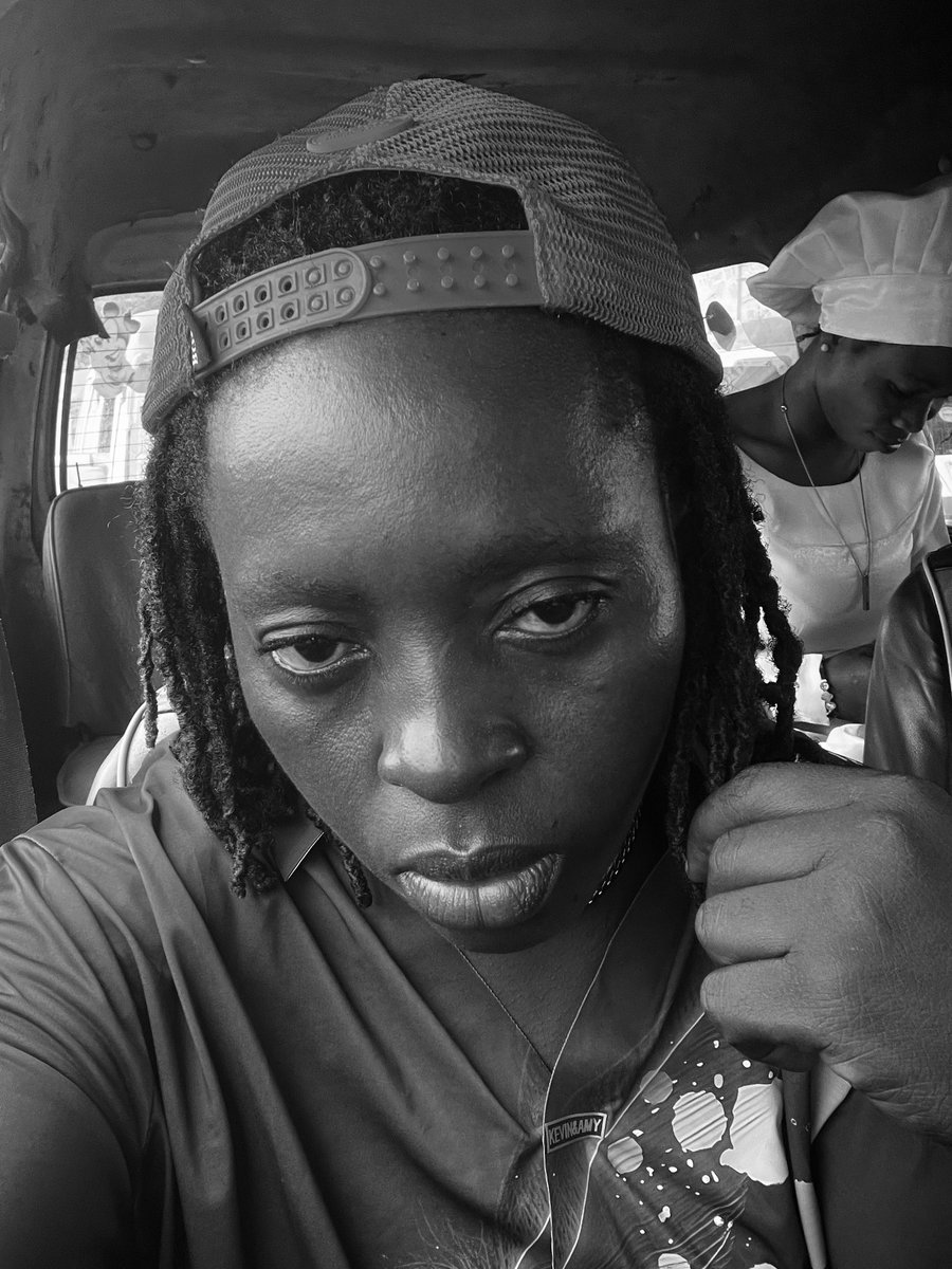 Mizzloaded's tweet photo. Unbothered as f- https://t.co/eh3S4qtMZC