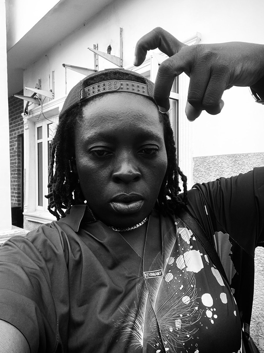 Mizzloaded's tweet photo. Unbothered as f- https://t.co/eh3S4qtMZC