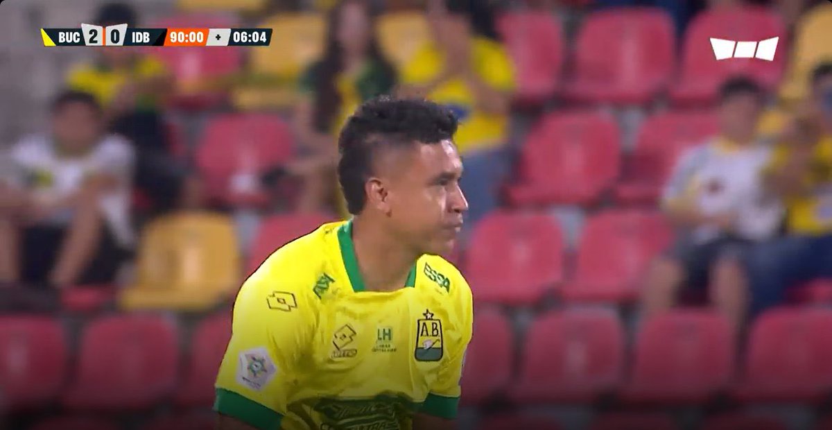 Quintanismoo's tweet photo. Opiniones de su debut? https://t.co/WRCZzt7UJC