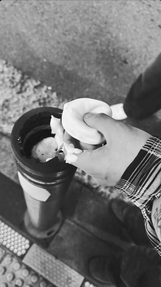 peulima1104's tweet photo. #우울계_𝕏친소 #우울계𝕏친소 
#일상계_𝕏친소 #일상계𝕏친소 
#정병계 #트친소
경의선의 망령
경의선 중독
경의선 가출남(아님)
과 친해져요 
적당히 거르고 적당히 찾아가요 https://t.co/ODDxKMImpj