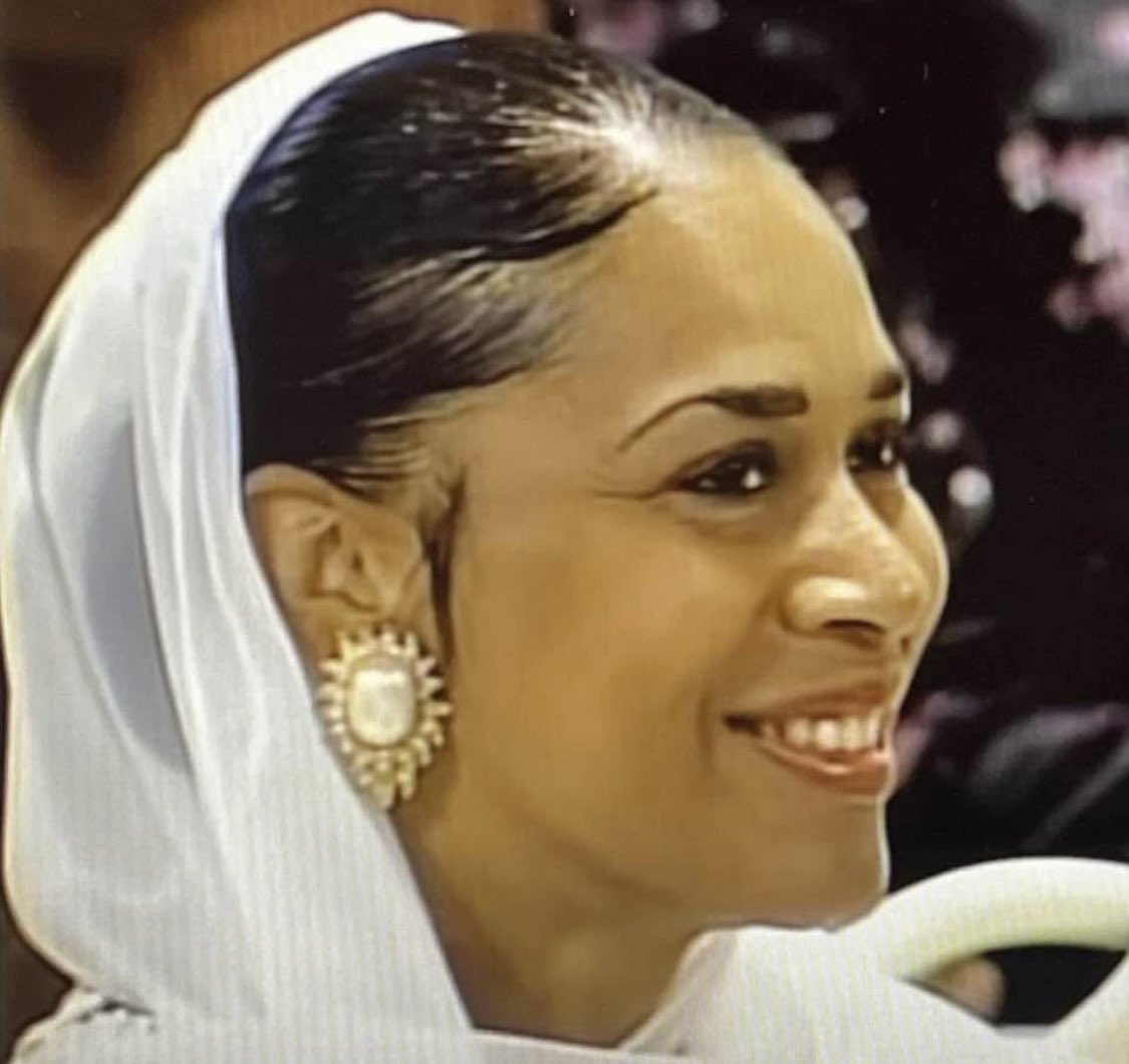 fontainedeon's tweet photo. Peace.  Pls Read &amp; Pls Share Very Important Update—Viewing &amp; Janazah (Funeral) Info 4 Our Dear Sis Betsy Jean Farrakhan

May Allah B Pleased with her 4ever

Pls keep Our Beloved, The Hon Minister Louis Farrakhan in your uppermost prayers &amp; the entire Farrakhan &amp; Muhammad Families https://t.co/DdvEUWzjFo
