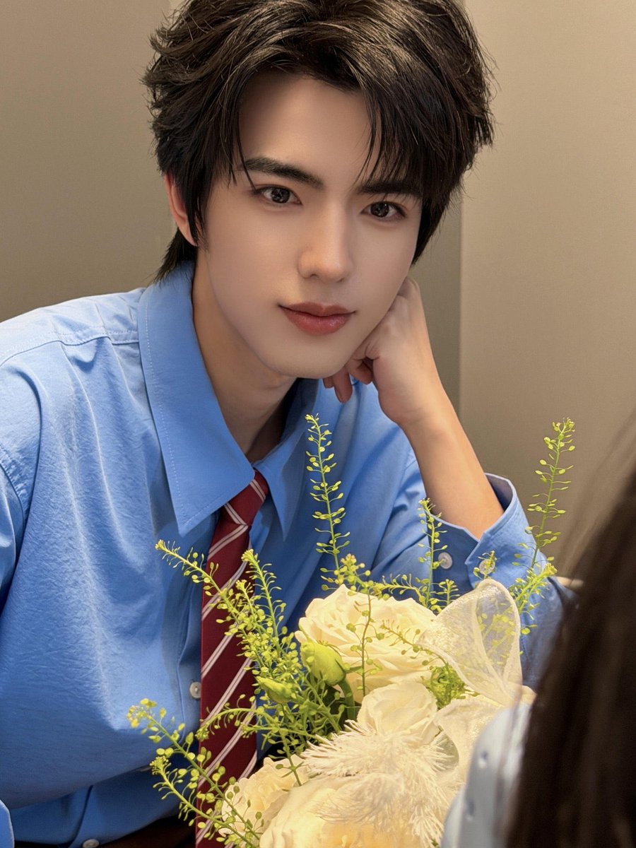 shuyuaninterfc's tweet photo. Morning ☀️ 
Busy weekdays are back 
Wishing u all the best for your rehearsal for fm 
#淑元 #shuyuan #yuyuan #shuyuaninterfc https://t.co/Ffah669hU9