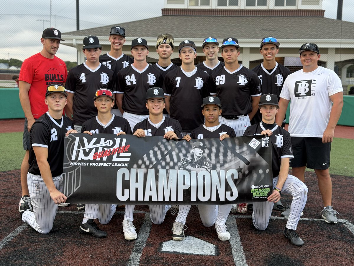 IN_Bulls2029's tweet photo. Bulls win #MPLQualifier with a 12-2 victory

@loganmas1221 2-2 | 4 RBI
@garrett_lowry29 2-2 | 3 run HR 💣
2.1 IP | 0 H | 1 BB
@AhmiHale12 1-2
@colefleming2029 1-2 | 2 RBI
@CarterRob22 1-2

7-1 on the fall
#BullsFam 🐂🤘🏻 https://t.co/xtt0Zk3f9B