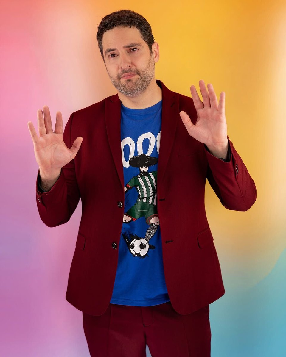 xavi_belmont's tweet photo. Este hombre tenía prácticamente la final asegurada por la imagen de hombre correcto que quiso vender, pero el tiempo tarde o temprano quita las máscaras. 

Hoy está con grandes probabilidades de salir por su cobardía y doble cara. La tibieza cobra factura #LaCasaDeLosFamososMx https://t.co/mPS1pH9Sxg