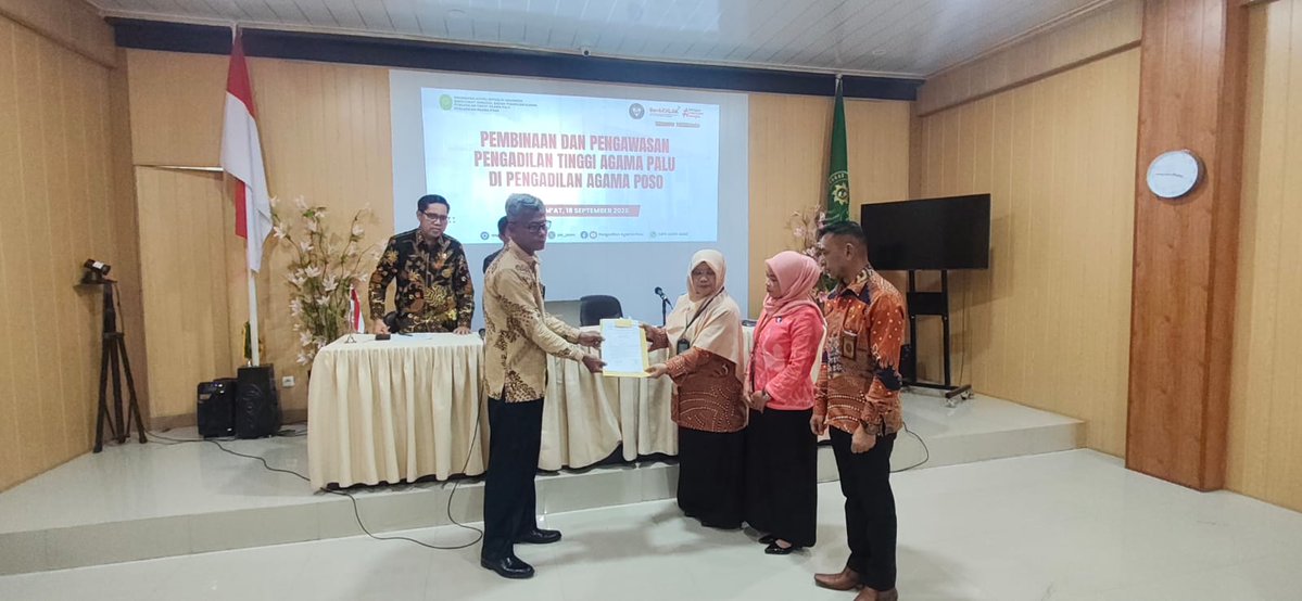 PTA_Palu's tweet photo. Tabe #SampesuvuPTA.Palu

Pada tanggal 16–18 September 2026, Tim Hatiwasda PTA Palu hadir di PA Poso untuk melaksanakan Pembinaan, Pengawasan Daerah Triwulan III, sekaligus memantau langsung kualitas layanan publik.

@Humas_MA
@MahkamahAgung
@DitjenBadilag
#ptapalunabelopura https://t.co/kGf2Eo9xsO