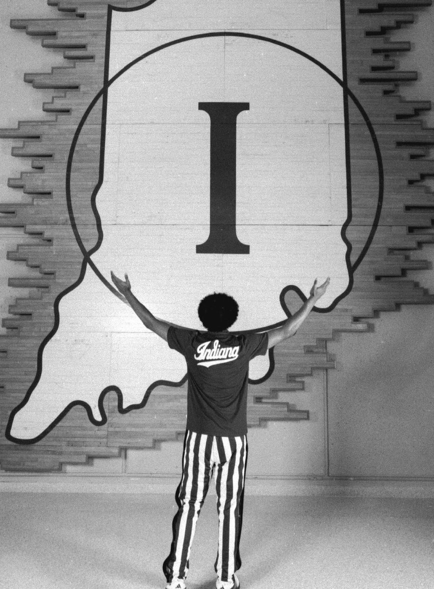 BradyPettigreww's tweet photo. Huge thanks to Hoosier nation and the Indiana basketball program for treating me so well! Go Hoosiers ❤️🤍 https://t.co/tL5GbAi0q3
