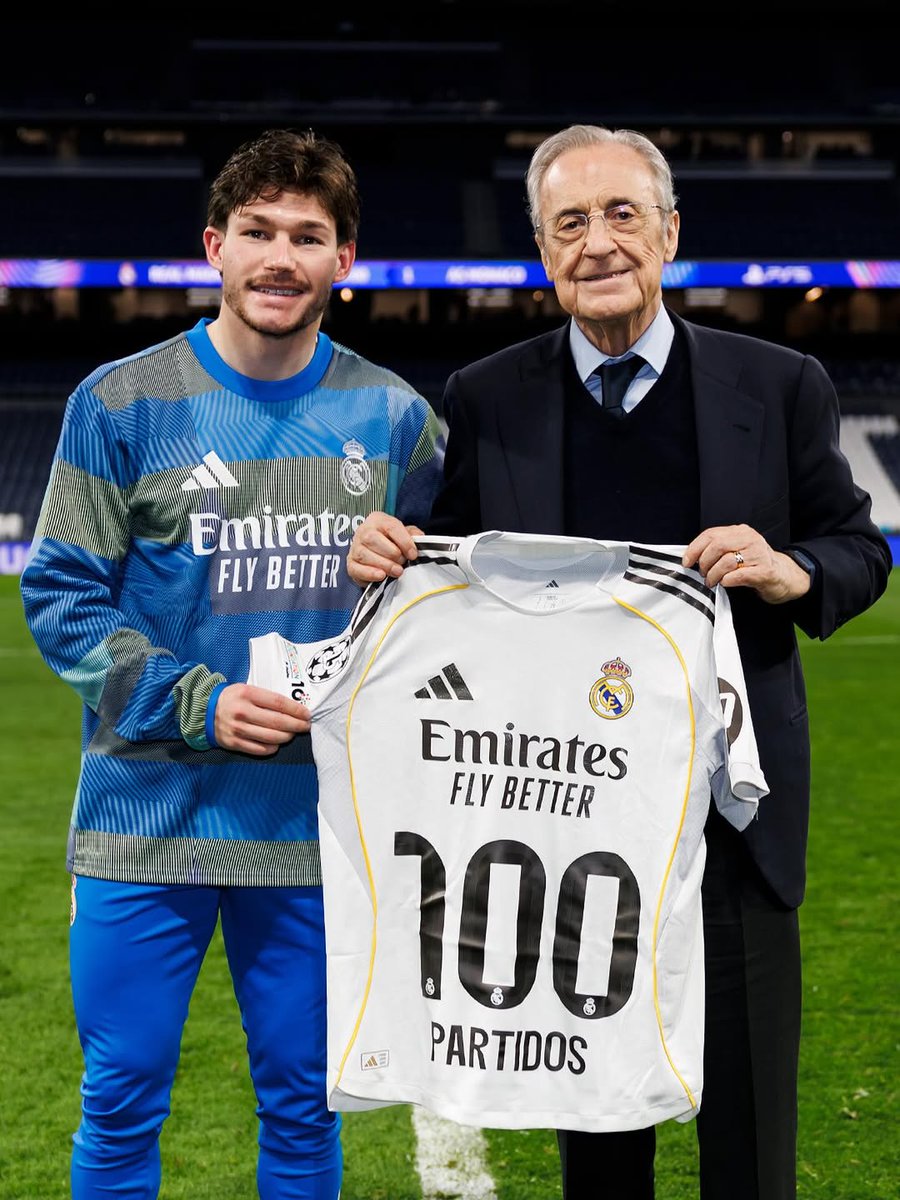 IvanilsonDa's tweet photo. A century of matches for Real Madrid, !
🎉 100 games for Fran García wearing our shirt. https://t.co/3YlBPfvbqL