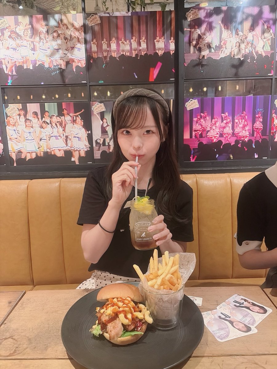 _misora_48's tweet photo. おはよー！！

本日、goodspoonさんとのコラボカフェ最終日です🥄🥲✨ 夢のような時間だった…！

私たちの考案したメニューで、みなさんが美味し〜！と笑顔になって 幸せの輪が広がってほしいです🫶🏻

一緒に夢を叶えてくれてありがとう！
ぜひ本日もお楽しみください♩

#goodspoon さん https://t.co/FY8oNy2QFk