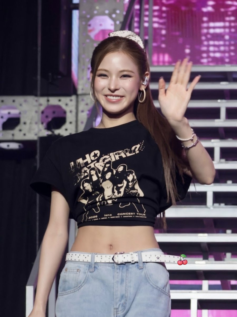cherrylovegirl_'s tweet photo. 선녀같은 미모에 나무꾼같은 몸매 https://t.co/BNyvPg3Kxn