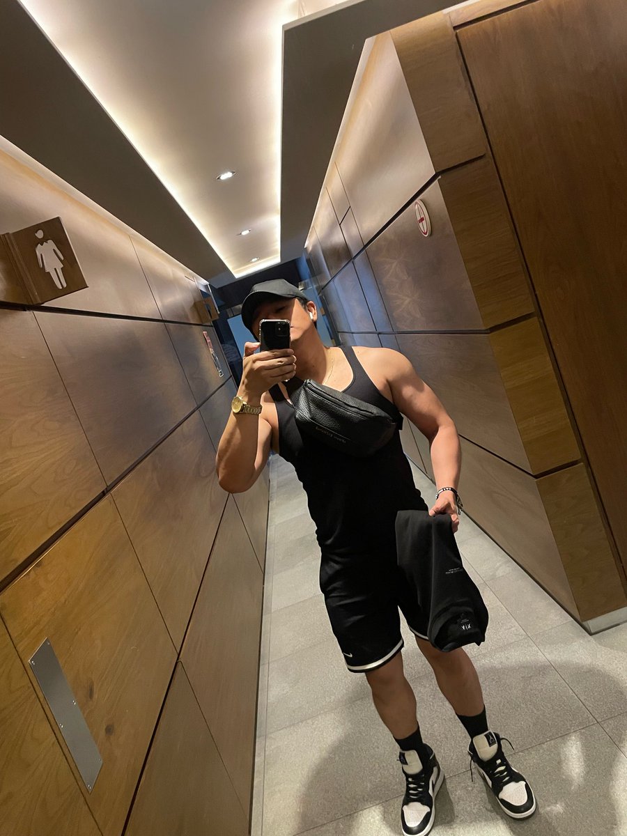 AlmoraO's tweet photo. Don’t stop trying. The best results, at the end of the day, are always for you #gymlover https://t.co/HmanHeVeLf