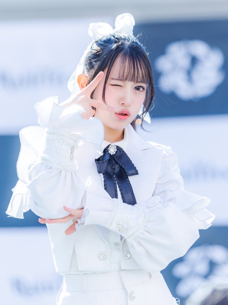 suzuno_mio's tweet photo. ←1st衣装　　　5th衣装→           #RainTree https://t.co/nuC12crZxs