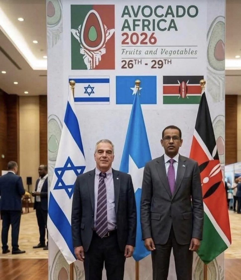 AdamNyc's tweet photo. @somaligeezer Darood are the biggest Zionist https://t.co/LUCEkr1cnT