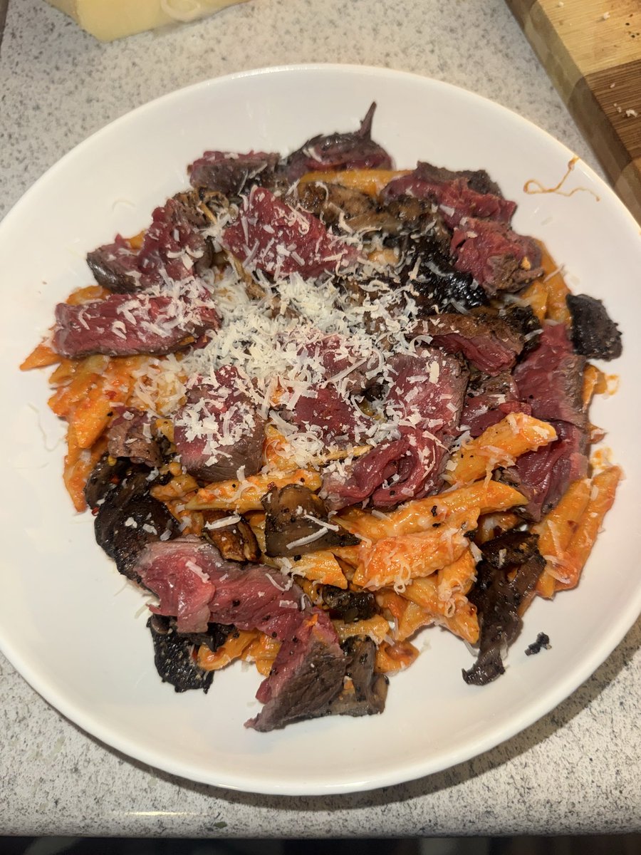 Pjtrades2's tweet photo. Started posting on ig again, forgot to put my meals here. https://t.co/FxSCstsEOK