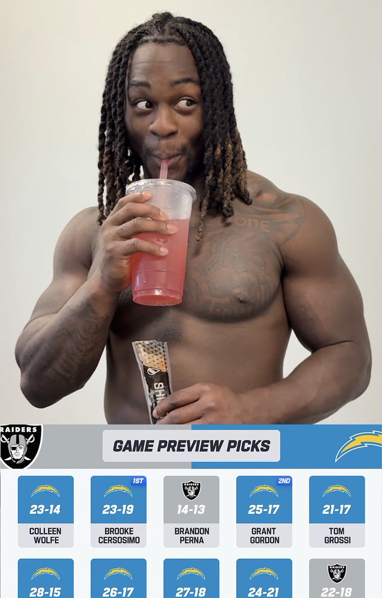 RaidersLead's tweet photo. 😊 https://t.co/HqtFz26SzL