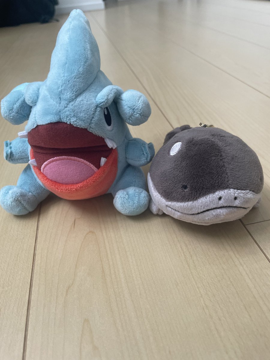 7j__39's tweet photo. ドオー買った
fitまだ出てないの残念 https://t.co/yyE711FmqJ