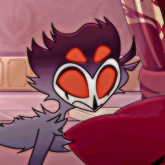 HellvaOwl's tweet photo. can  i  be  of  help  to  you  father     ?? https://t.co/ar622mg0Aq