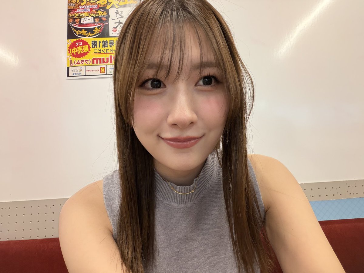 misskindai26_8's tweet photo. みんなおはよう〜☀️
今から友達と旅行行ってくるよ〜！！！
 #淡路島 

これは昨日の撮影休憩中ショット👇🏻🩷 https://t.co/4nGcKNlN8j