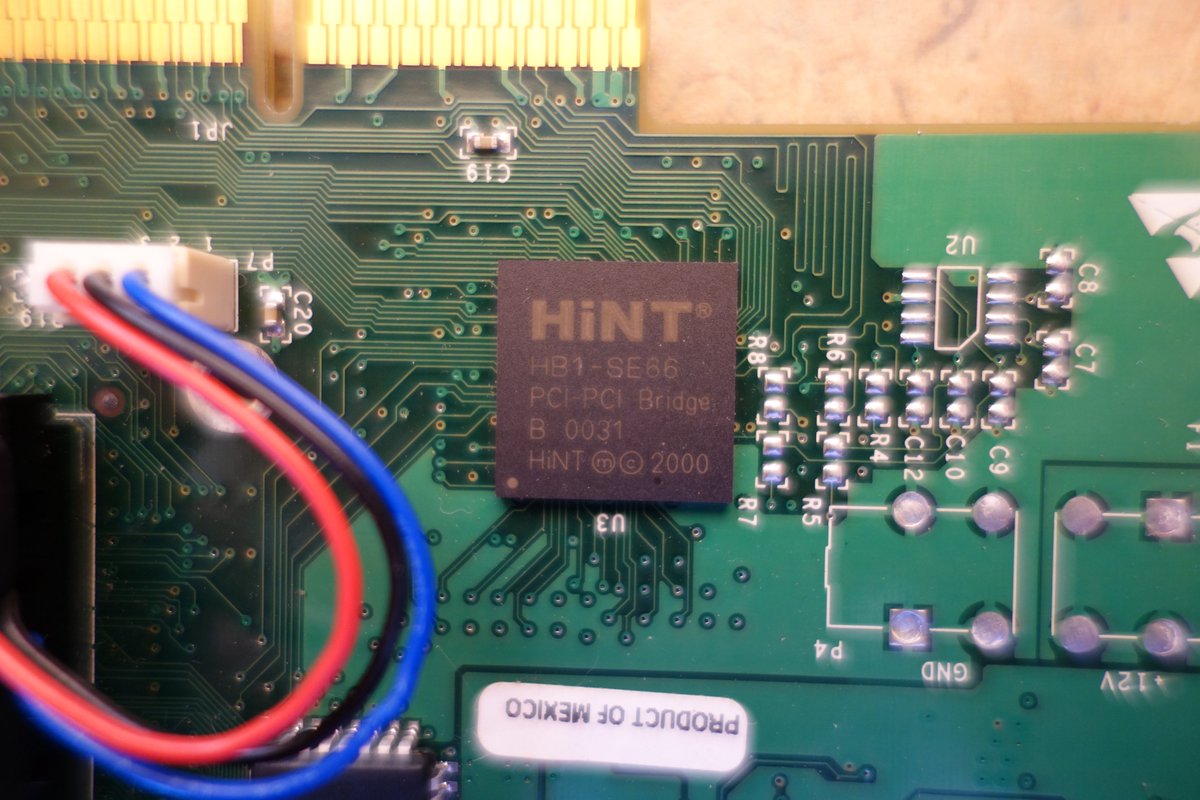 Artex_Retro's tweet photo. 3DFX Voodoo5 6000 3700 Rev. A (210-0391-001-A) with HiNT Bridge Chip 128MB AGP (2000)
#3Dfx https://t.co/teNEqwJMHM