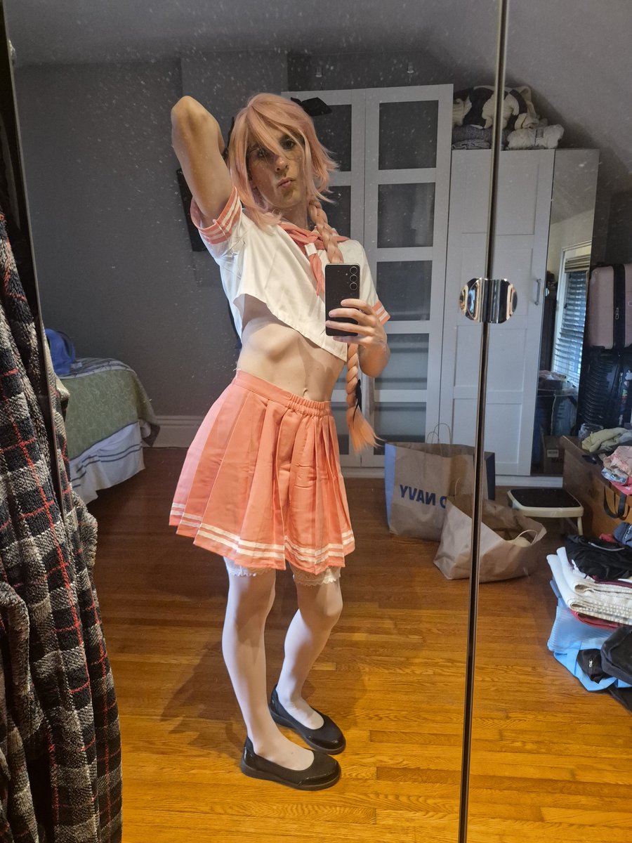 LoverBl97626's tweet photo. @SissiesLand Astolfo, need better lighting. https://t.co/PF3tBX5WWS