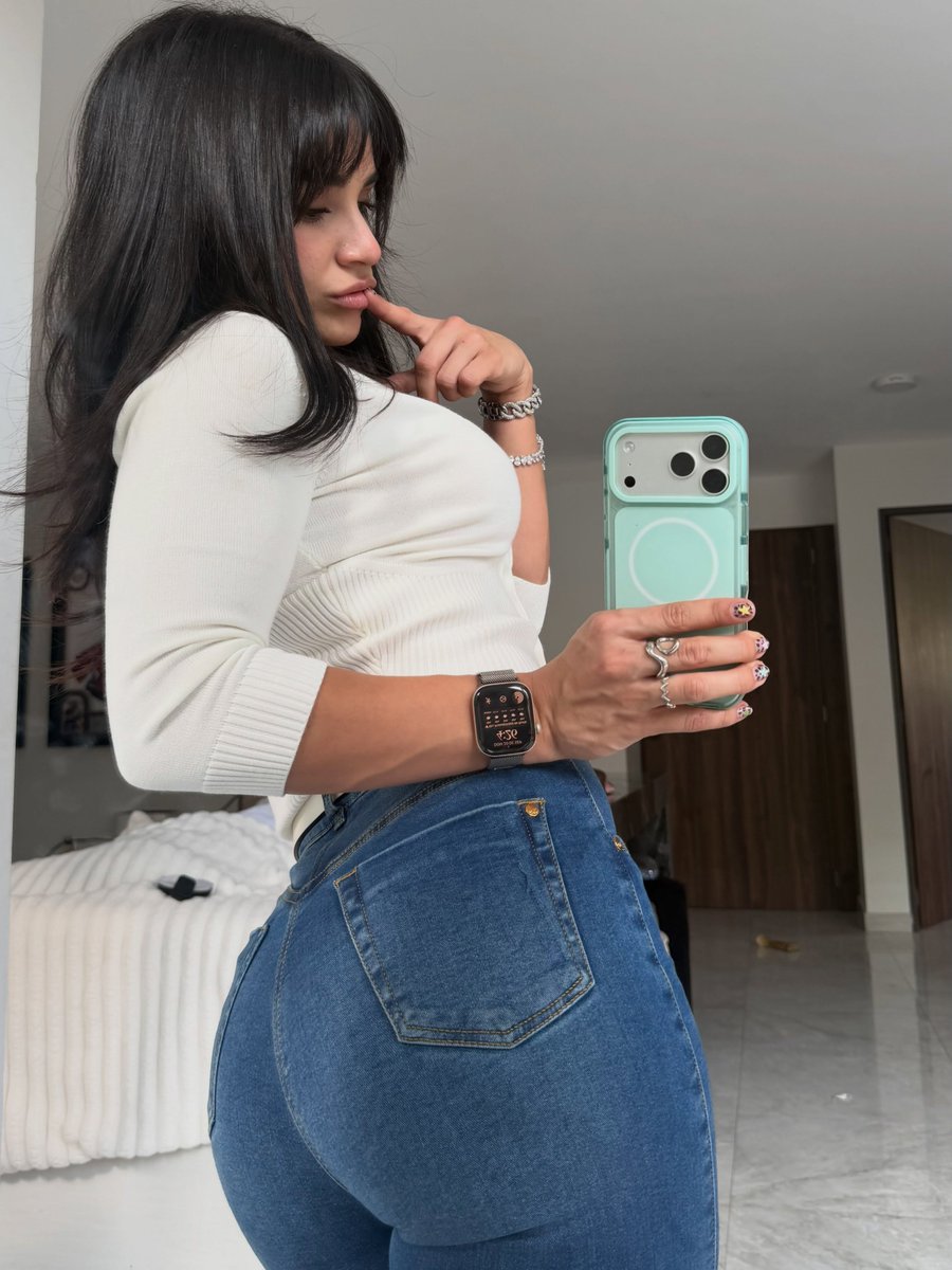 FamosasMxM's tweet photo. Alana https://t.co/0hOtfQE95P