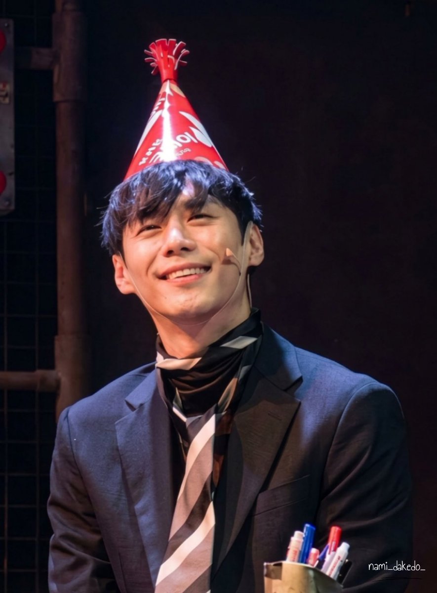 nami_dakedo_'s tweet photo. 260921 Happy birthday to me~🎉 https://t.co/9UNBnARF6L