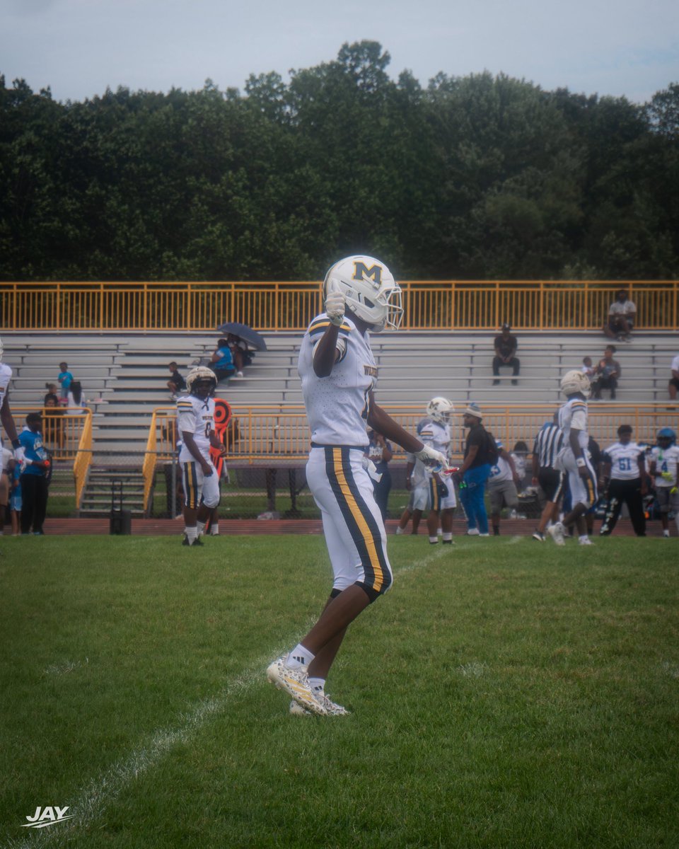 jordangauseWR1's tweet photo. Finally 100% let’s get back to it! Good pass from @GauseQb1 #14UFootball #ClassOf2031 #PALFootball 

@RisingStars6 @widereceivermag @MichFBFrenzy @PrepRedzoneNext @MIFootballScout https://t.co/8JOfj2Fjsg