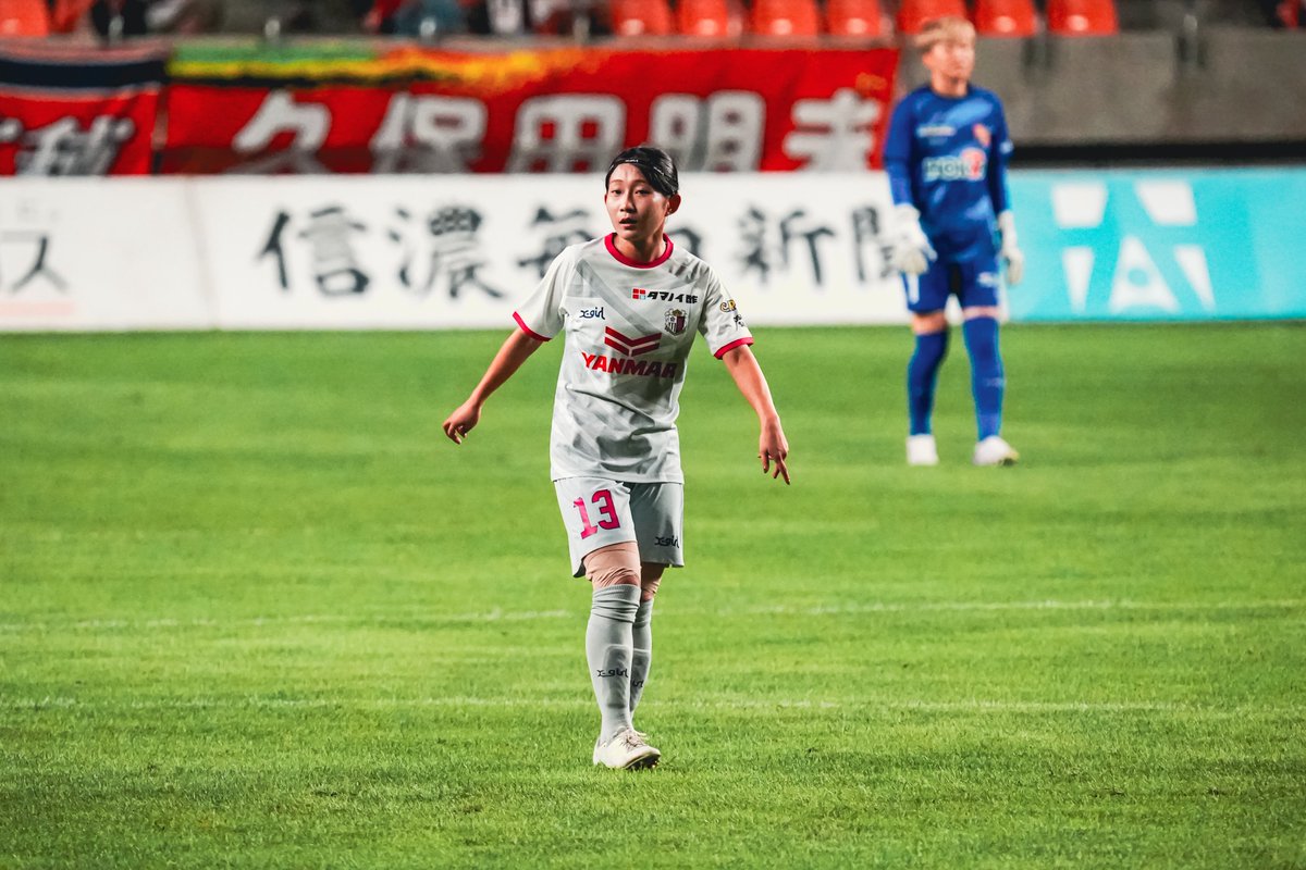 J_crz07's tweet photo. 2026.09.19

For the team 🌸🤝

#百濃実結香 選手
#セレッソ大阪ヤンマーレディース #cerezo https://t.co/H6JtB2QUPN