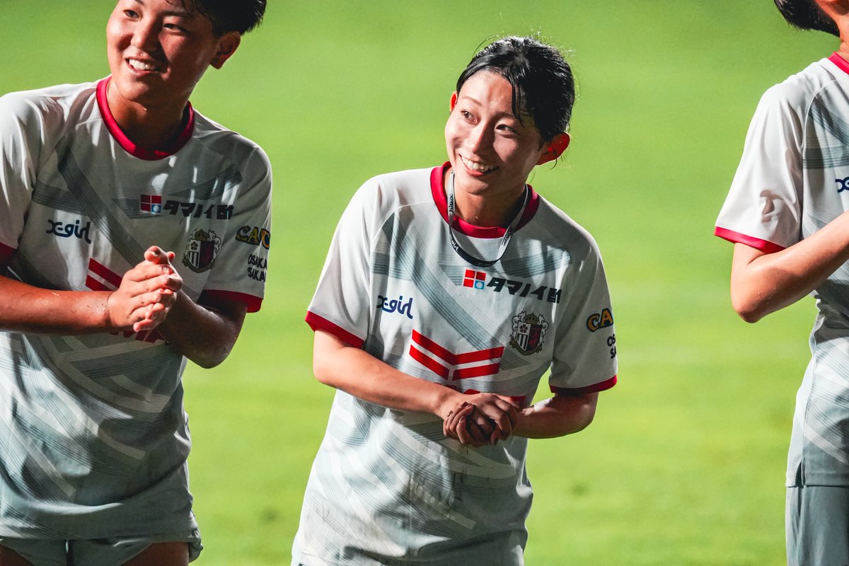 J_crz07's tweet photo. 2026.09.19

For the team 🌸🤝

#百濃実結香 選手
#セレッソ大阪ヤンマーレディース #cerezo https://t.co/H6JtB2QUPN