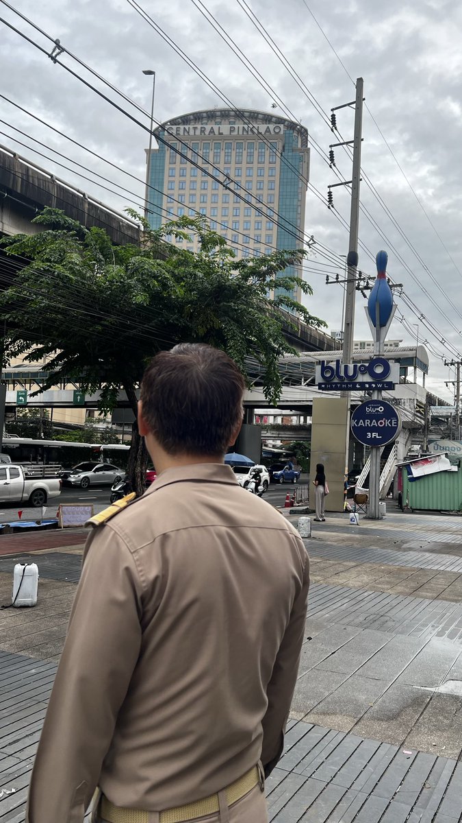 chaynat1977's tweet photo. ที่เก่า เวลาเดิม
เพิ่มเติม ชุดกากีในรอบปี ที่แน่นมาก https://t.co/cGKiTDBzpX