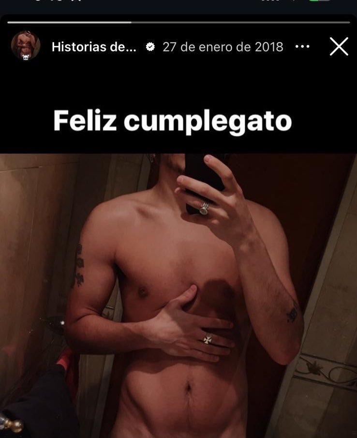 httpsinsomnica's tweet photo. Entré en el link y me mandó a esa historia... https://t.co/w19S7lwMCi