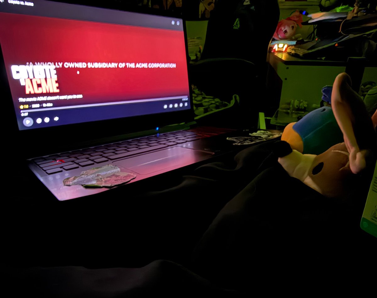 nightsintonight's tweet photo. movie date https://t.co/c0hEOuqXof