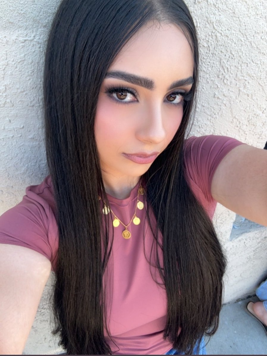 susuElFala7's tweet photo. my huda💘it was SUCH an honor to meet you.
i wish i got to tell you more. you’re the kindest and sweetest soul in person, just like you are behind our phone screens. if anyone has a pure heart in this world, you are the epitome of it 🫶🏼i love you so much my huda!!!
#HudaForGaza https://t.co/08nbwfxLM3
