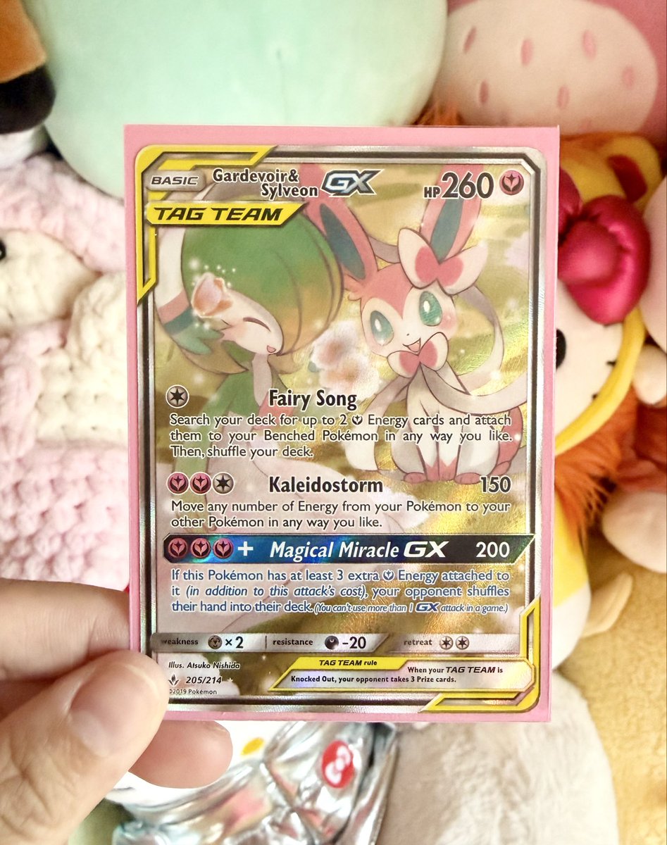 lwnyii's tweet photo. i can’t stop admiring this card https://t.co/r6NRdqPohT