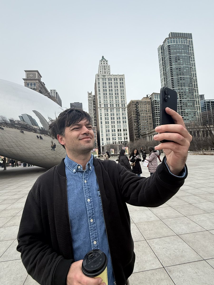 HairyDaddyPlay's tweet photo. Hi Chicago I love you https://t.co/cOvuyU2k92