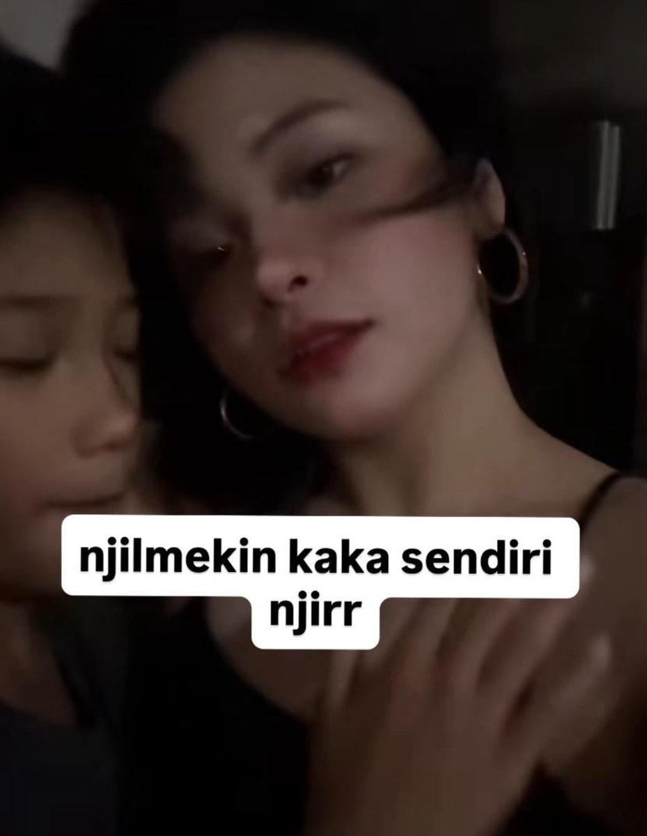 doubleixs's tweet photo. Adek di ajarin siapa
https://t.co/nQRiFyoYhL https://t.co/TfaLQpOFPh