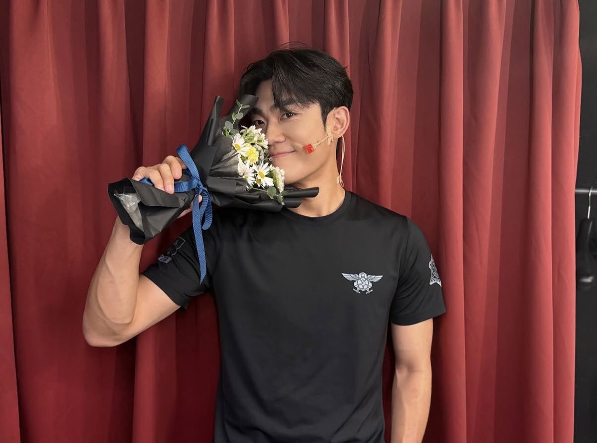 letsgofora_'s tweet photo. #김찬종_트친소

세상에서 제일 귀엽고 연기천재 김짱종 
찬얘하고 싶어서 계정 새로 팠어요
흔적 주시면 버선발로 달려가겠습니다...ෆ ̖́ https://t.co/q49p4gPIQp