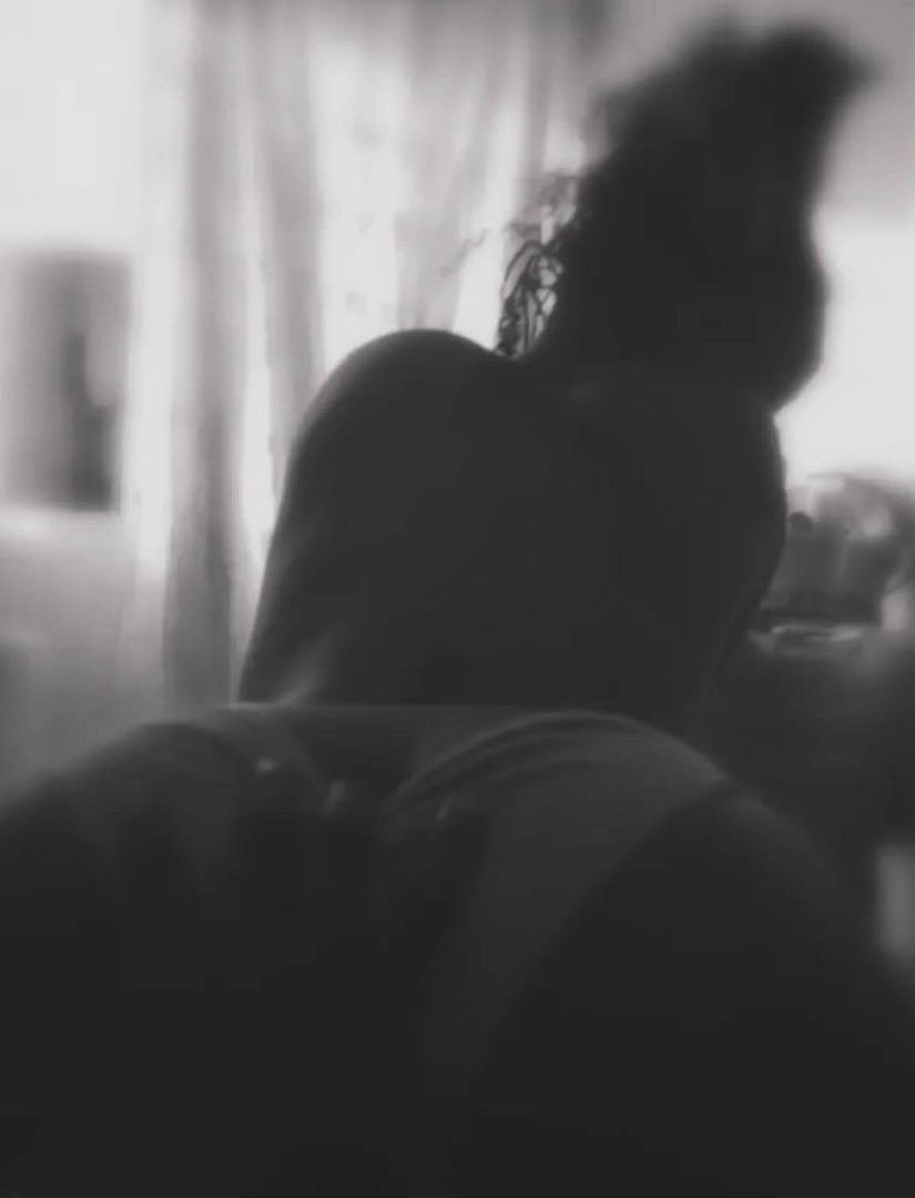 XO4lyfe__'s tweet photo. Nights like this with your favorite person🖤🫠 https://t.co/7AZIqM83Ax