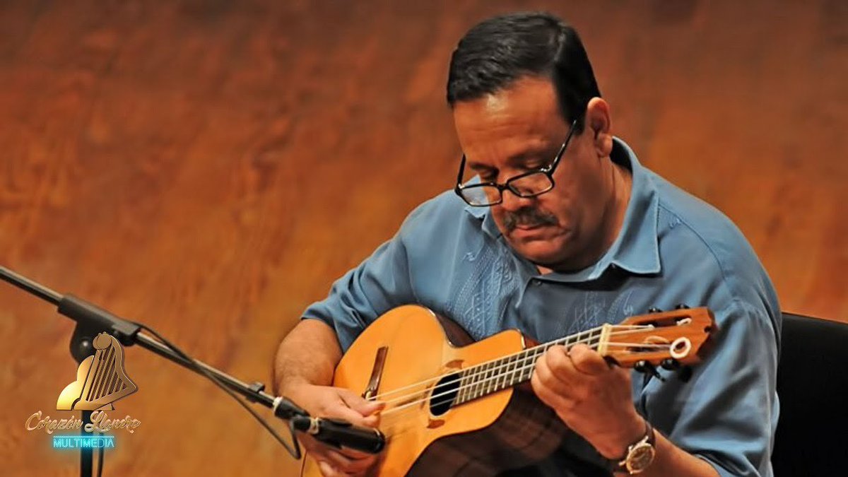mancorre's tweet photo. Otra noticia triste para nuestro país, se conoce el fallecimiento de Ismael Querales, maestro intérprete de la bandola y fundador del grupo Un Solo Pueblo. QEPD https://t.co/eLAxDQK2Mj