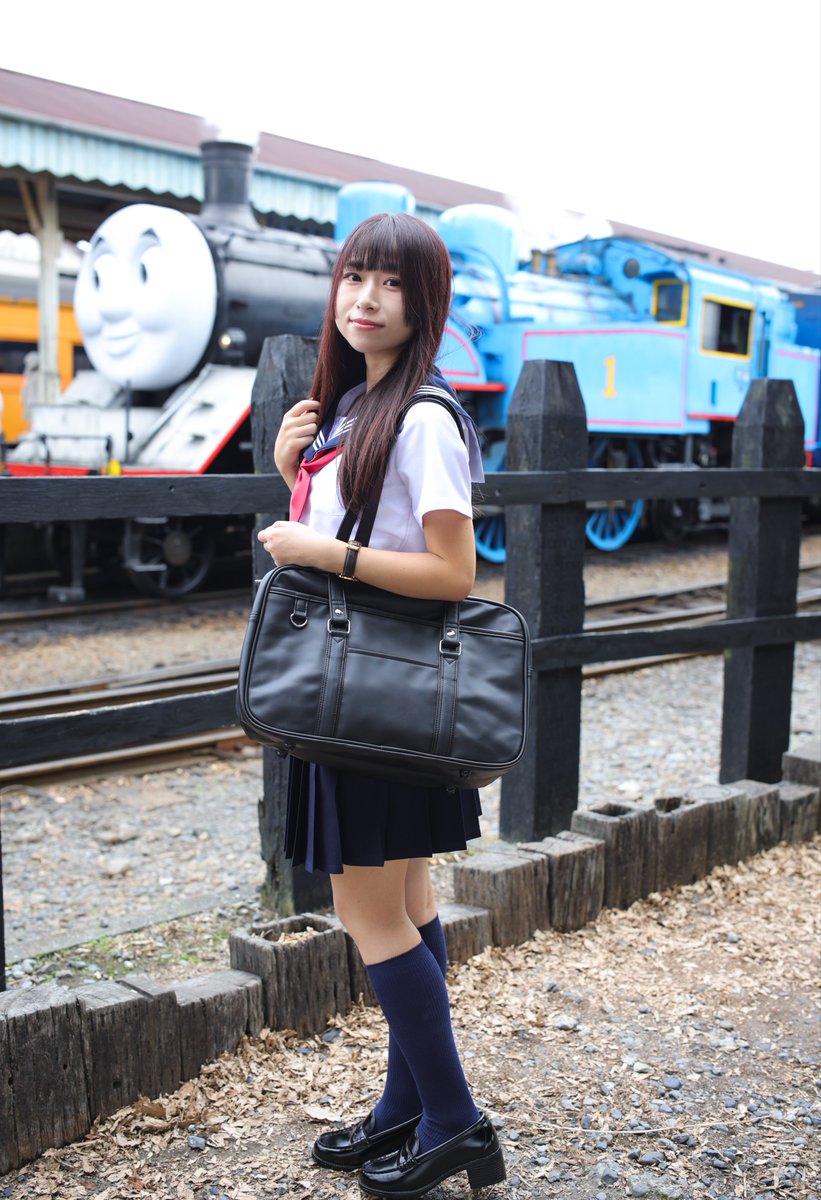 gomatk's tweet photo. トーマス号と私。🚂

リク撮: 来夢さん

#静岡モデル
#駅ポトレ
#大井川鐵道
#制服
#姫カット https://t.co/Q4eqYOJmLB