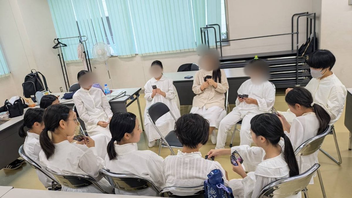 fss_gasshou's tweet photo. 9月19日,20日
調布市民オペラ第29回公演
『カヴァレリア・ルスティカーナ』『道化師 』無事に終幕！

団員一同とても素晴らしい経験ができました！
楽屋でも和やかにそして本番前はしっかり気を引き締めて、団員達自ら率先して
最後の確認＆練習をしていました。 https://t.co/lUAwdhS9DM