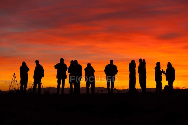LucyCooperoe's tweet photo. 沒想到擺攤女孩這麼受歡迎🤭
但你們都只是看到美肌相機底下的我
換個照片 看看 肉肉的～～ 現在美肌跟AI 這麼強大 https://t.co/dUb8bLJm57