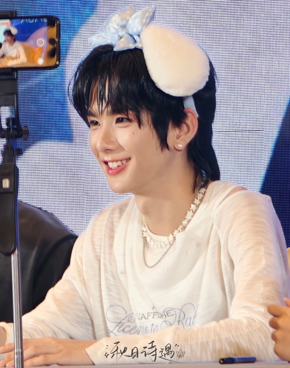 xiaoshilovesave's tweet photo. 小龙宝宝你咋这么萌🤏🏻🤏🏻

OCEAN WHISPERS TO AAS
#AuauSaveOceanWhispersFanSign
#savewrg  #auausave https://t.co/aTJ7Jj45LO